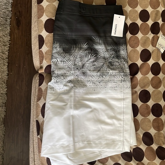 Swim Shorts Men’s - Picture 5 of 7